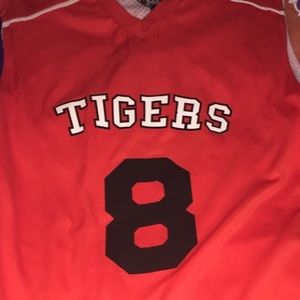 Meet your Posher, Zay